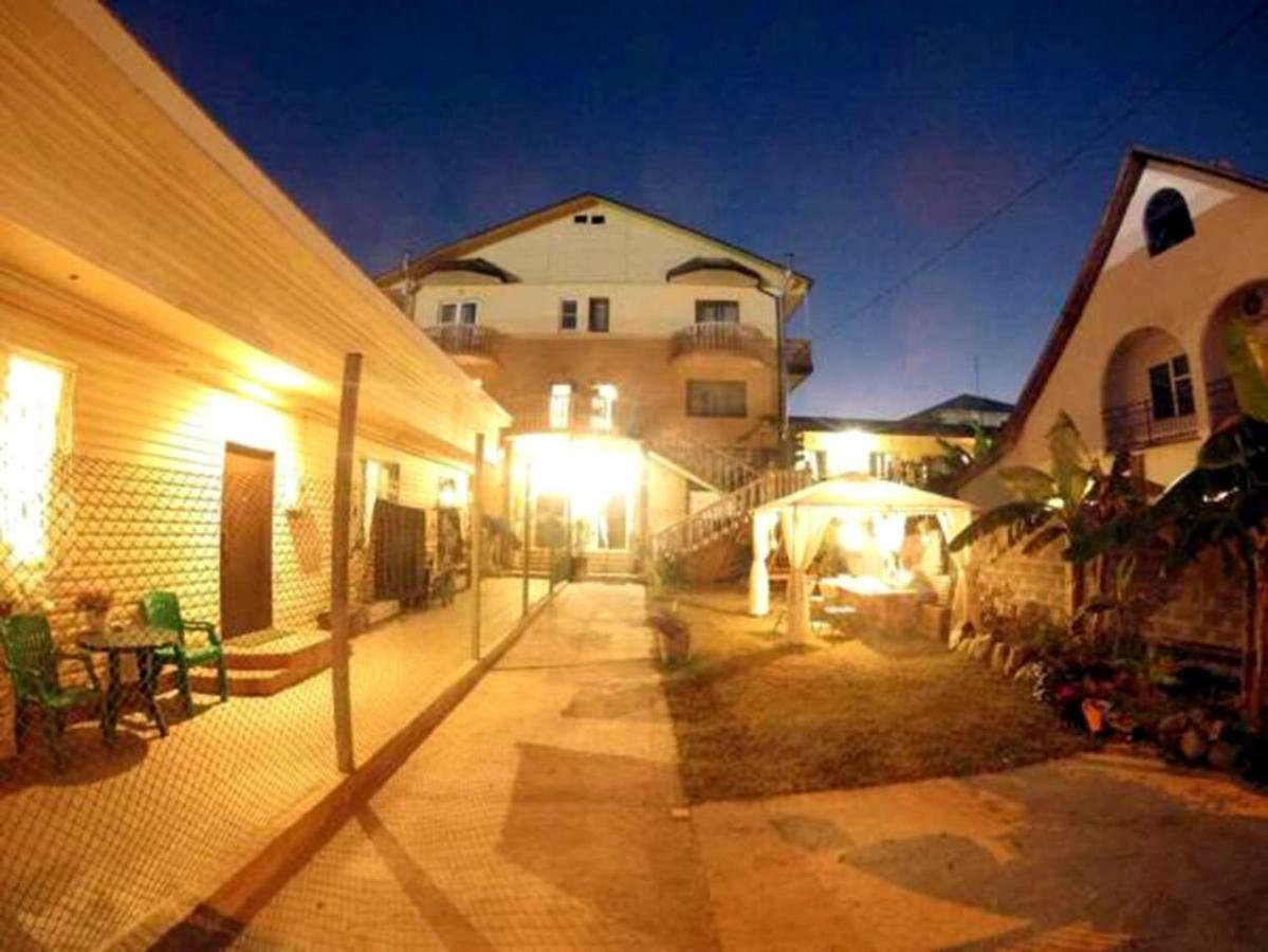 Diogrina Guest House Adler Exterior photo